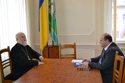 Голова обласної ради зустрівся з архієпископом Чернівецьким і Кіцманським Онуфрієм