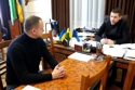 Голова Чернівецької обласної ради провів робочу зустріч із гендиректором онкоцентру